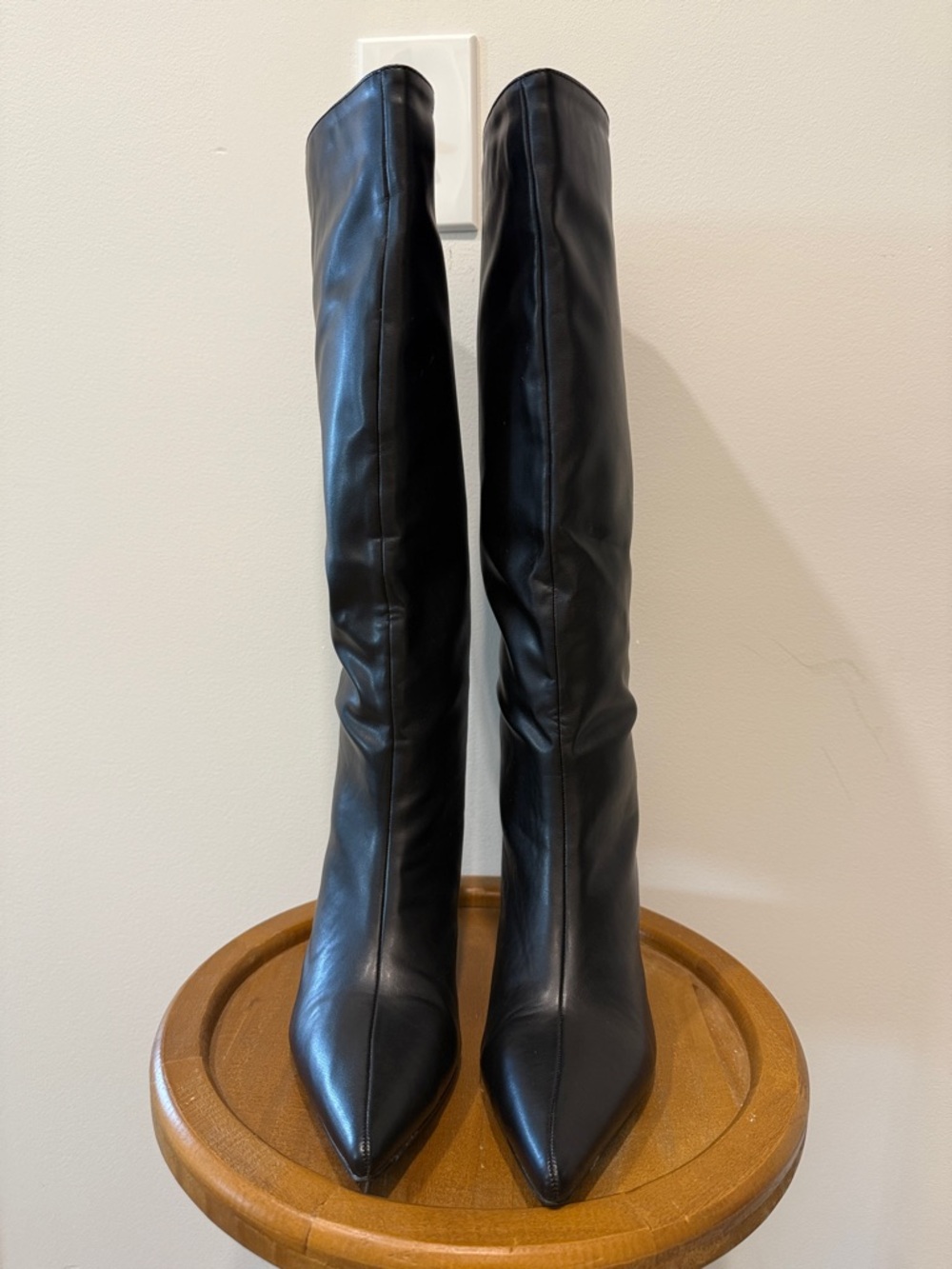 Simmi London - Daija Knee High Leather Boots - Picture 7 of 12